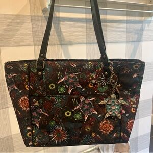 Sakroots Multicolor Turtle Tote Bag with charm NWOT